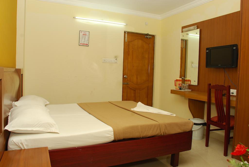 City Manor Hotel เชนไน ห้อง รูปภาพ